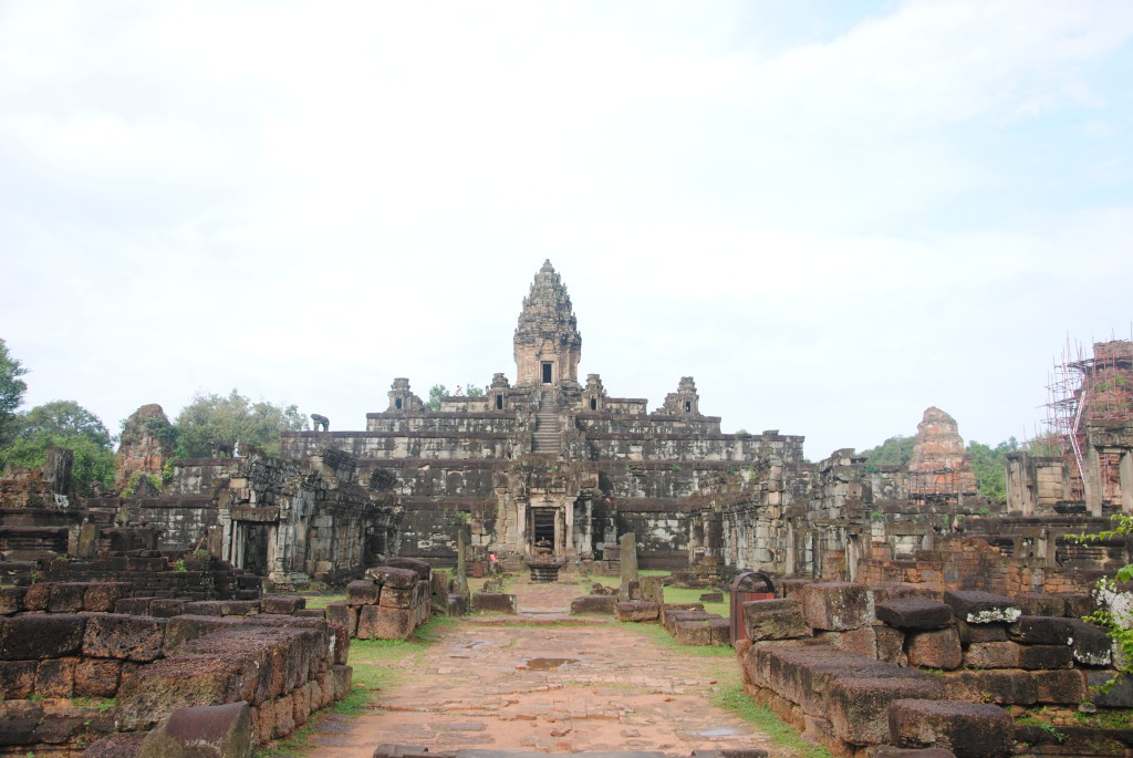 Batong from the Roluos Group of Temples