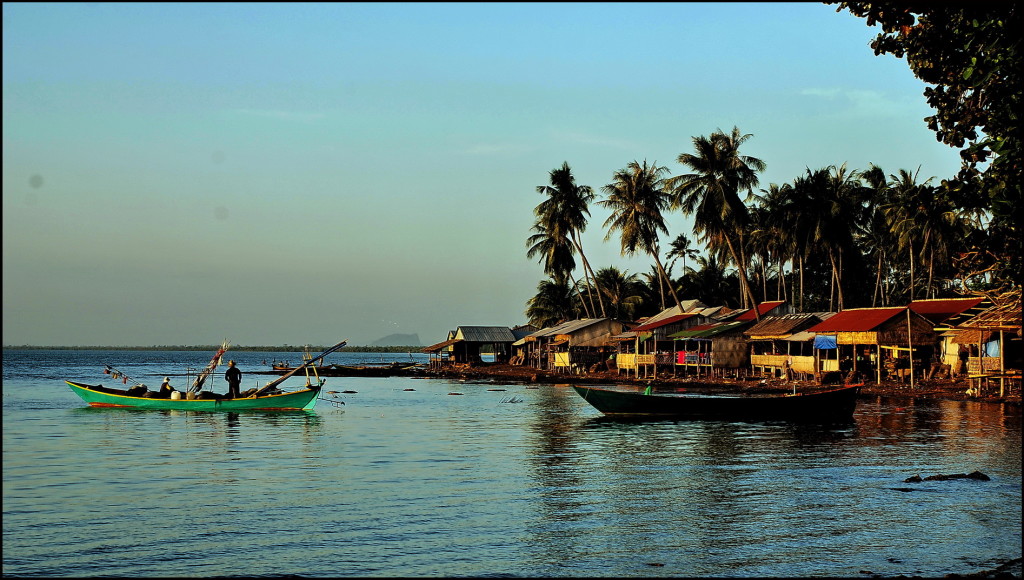 Fishing port in Kep