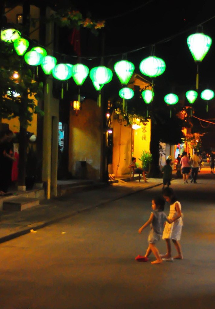 These two were doing there own walk, Hoian