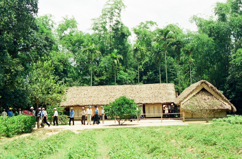 Visit President Ho Chi Minh's birth home in Kim Lien Village, Nghe An