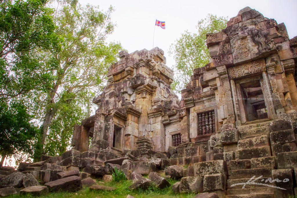 Wat Ek Phnom Temple Ruins at Battambang Cambodia