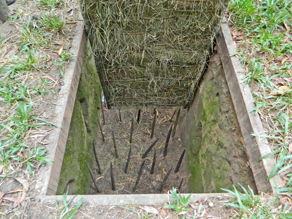 Cu Chi Tunnels Trap spikes
