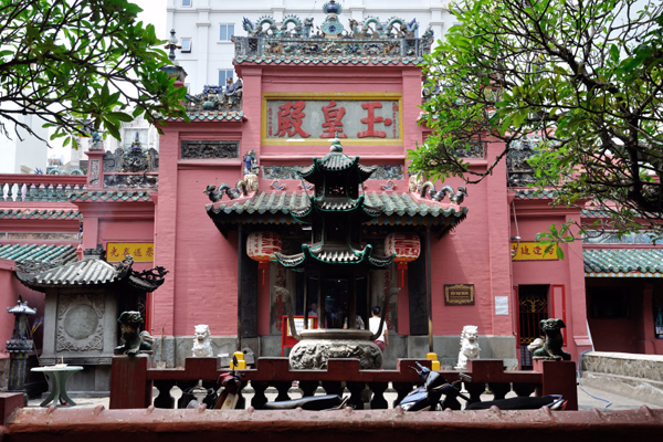 Jade Emperor Pagoda, Ho Chi Minh City