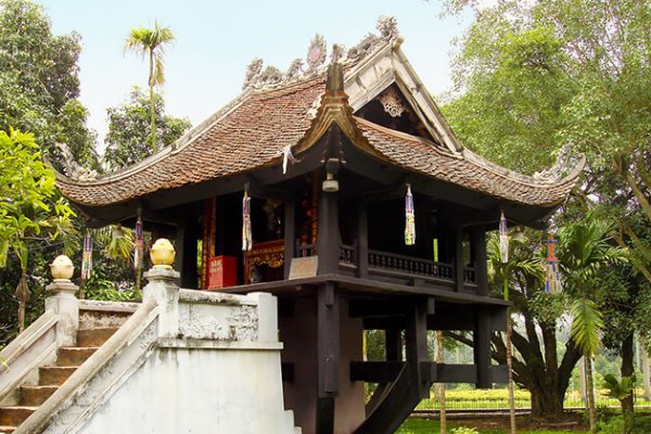 one pillar pagoda in hanoi in vietnam family tour