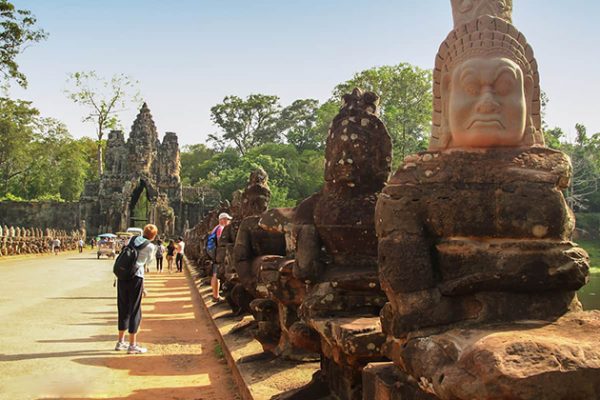 south gate of Angkor Thom - Vietnam family tours