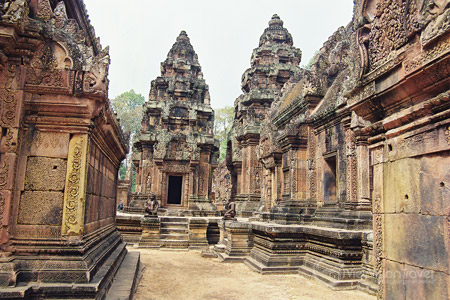 Banteay Srei Temple
