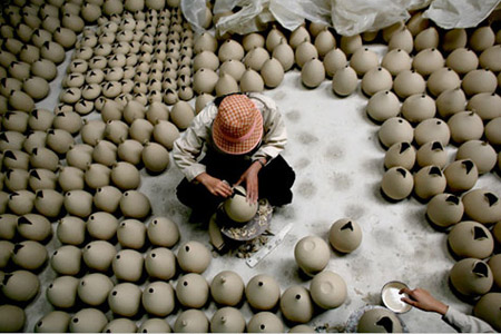 Bat Trang Ceramic village - Vietnam luxury tours