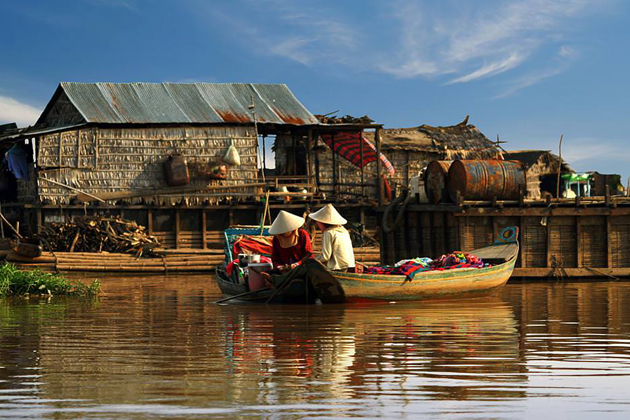 Boat trip on Tonle Sap Lake
