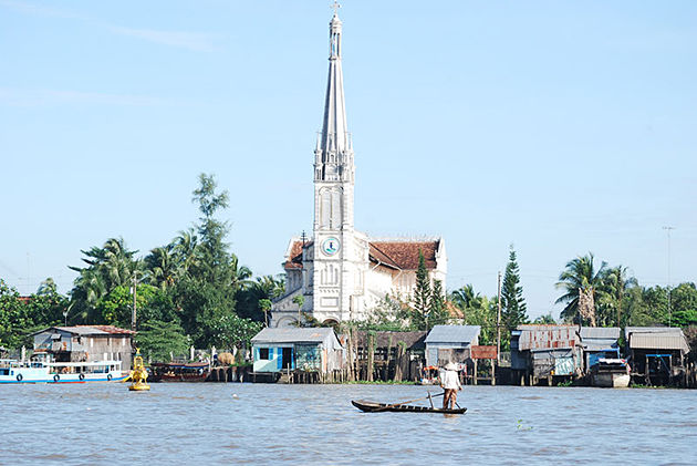 Cai Be Cathedral mekong ecolodge in Tan Phong island