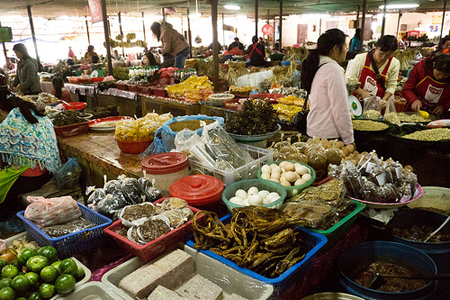 Central Market in Phonsavan