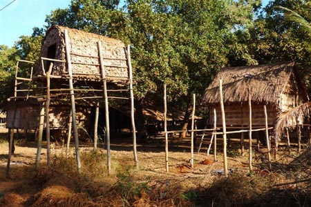 Kroeung villages, Taveng