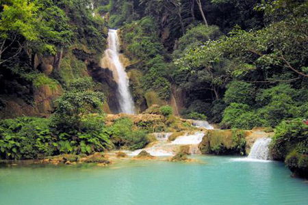 Kuang Sii Waterfall
