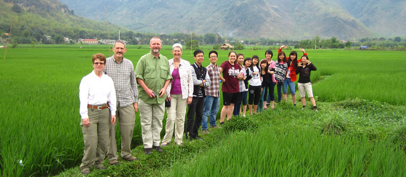 Mai Chau Easy Hiking Tour