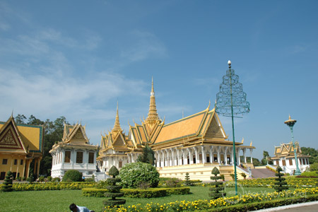palace royal cambodia quick super vietvisiontravel