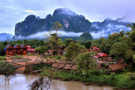 Scenic view of Vang Vieng