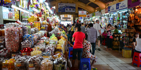 Stalls inside Ben Thanh Market