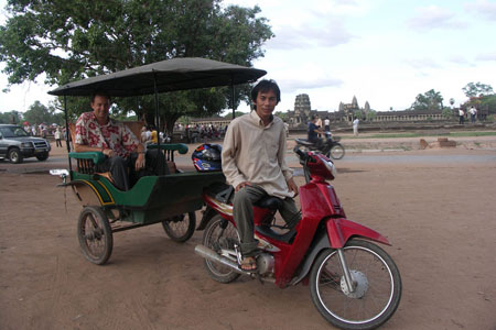 Tuk tuk in Angkor Wat, Siem Reap
