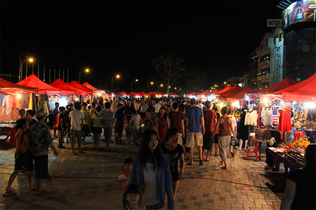Vibrant Night Market in Vientiane