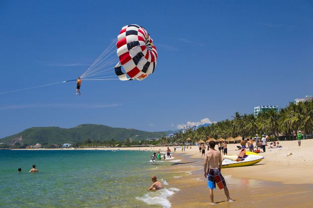 fantastic activities at nha trang beach