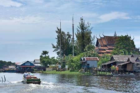 Floating village of Kompong Phluk