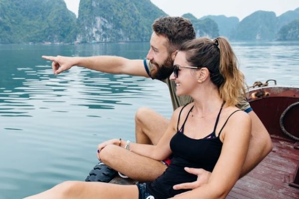 halong bay honeymoon package