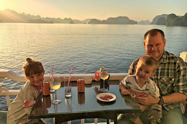 halong bay travel with kids