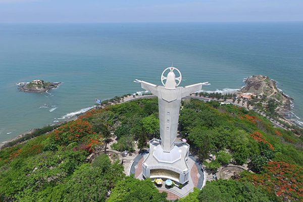 jesus statue vung tau city tour