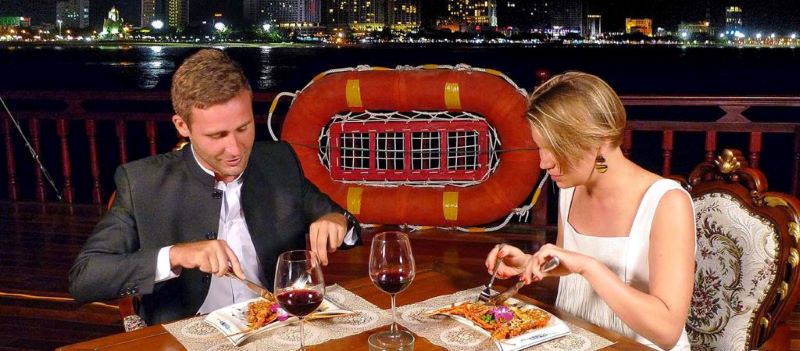luxury dinner cruise in nha trang