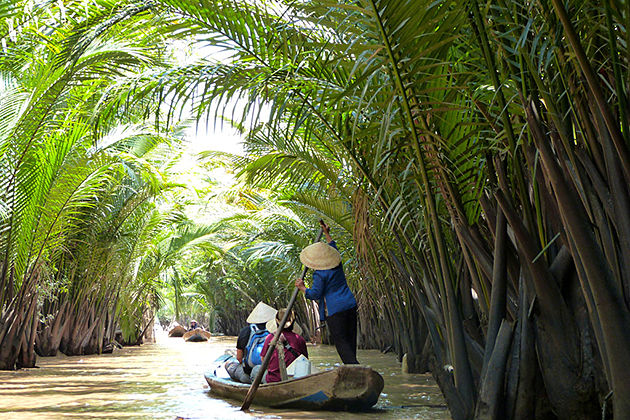 mekong delta boat canal