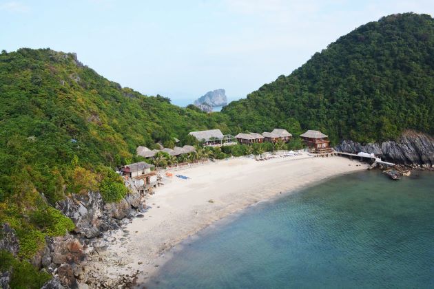 the beach at cat ba island