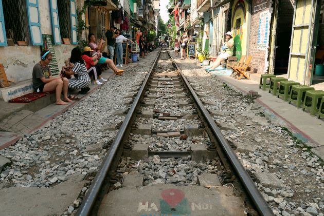 the life beside the track in hanoi train street