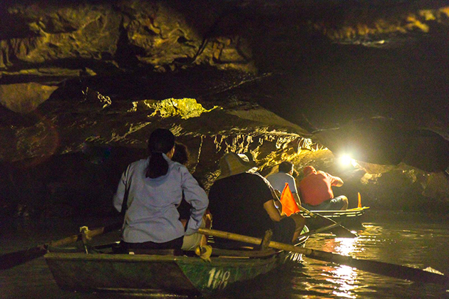 trang an caves ninh binh tour