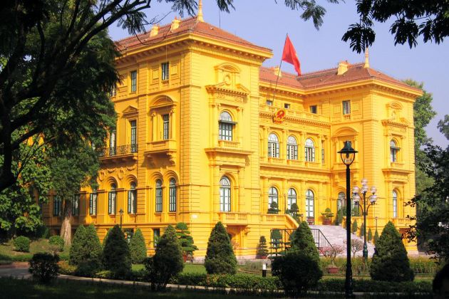 yellow presidental palace in hanoi