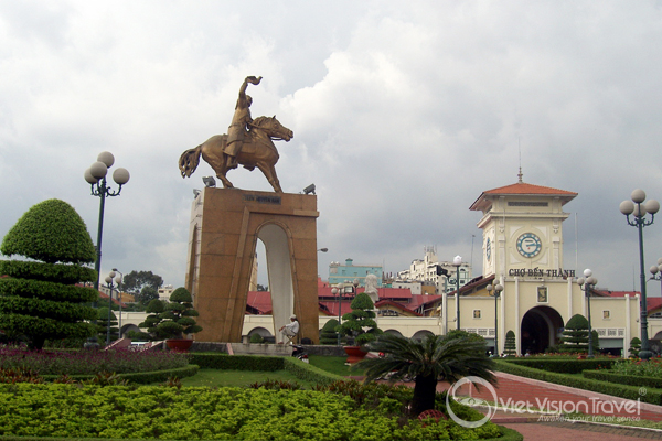 Ben Thanh Market