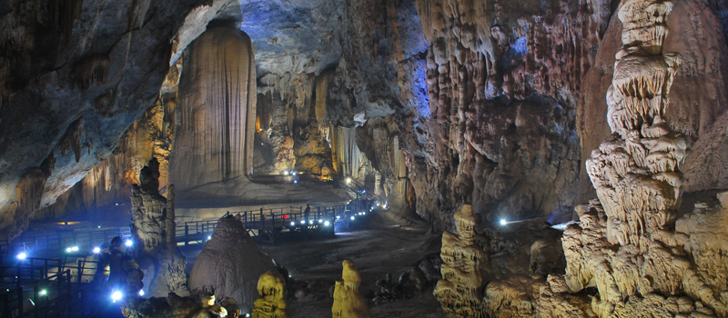 Mysterious Depth of Phong Nha and Tien Son Tour