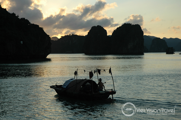 Sunrise over Halong Bay