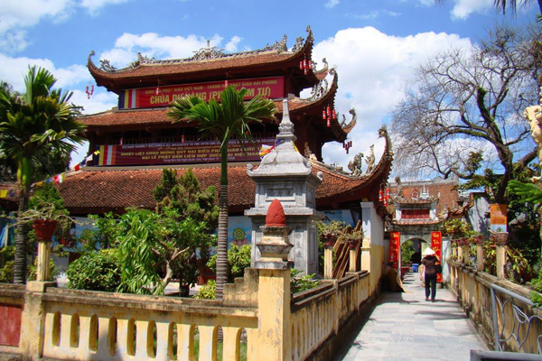 Du Hang Pagoda in Hai Phong