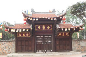 Kim-Lien-Pagoda