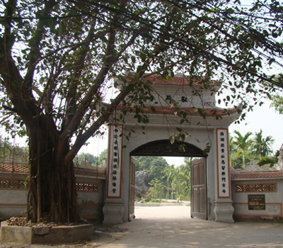 Quang Ba Pagoda in Hanoi
