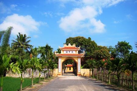 Tra Phuong Pagoda in Hai Phong