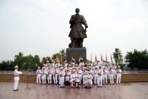 Tran Hung Dao Statue