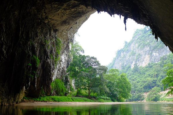 ba be cave ha giang cao bang tour