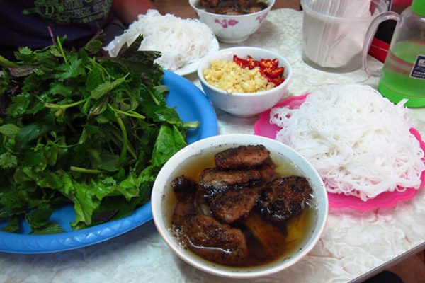 bun cha hanoi - Vietnam family tours