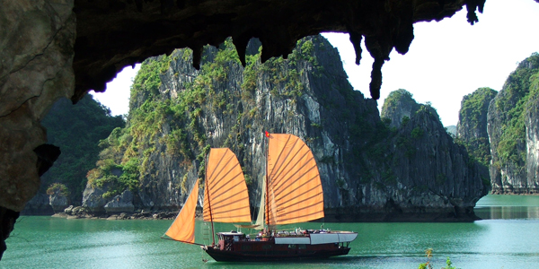 Ha Long Bay