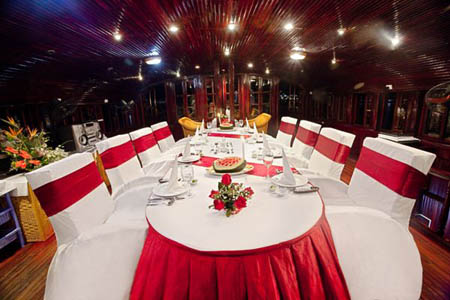 Huong Hai Restaurants & Bars