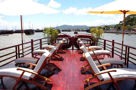 Huong Hai Junk Cruises Sundesk