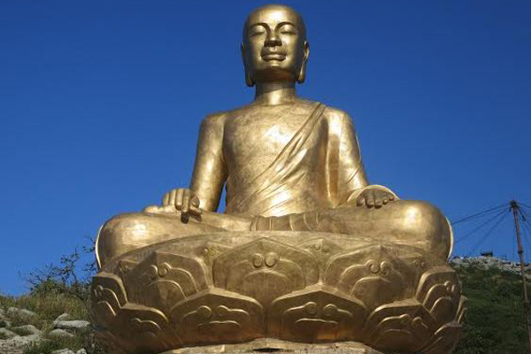 Statue of the Buddha Emperor Tran Nhan Tong