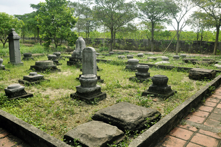 Tran Dynasty tombs