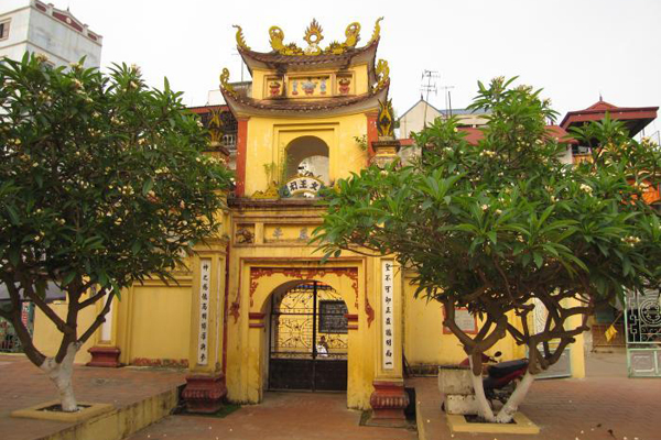 Tran Nhat Duat Temple
