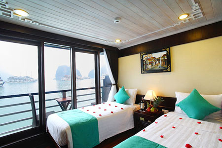 Twin Suite Ocean View Cabin